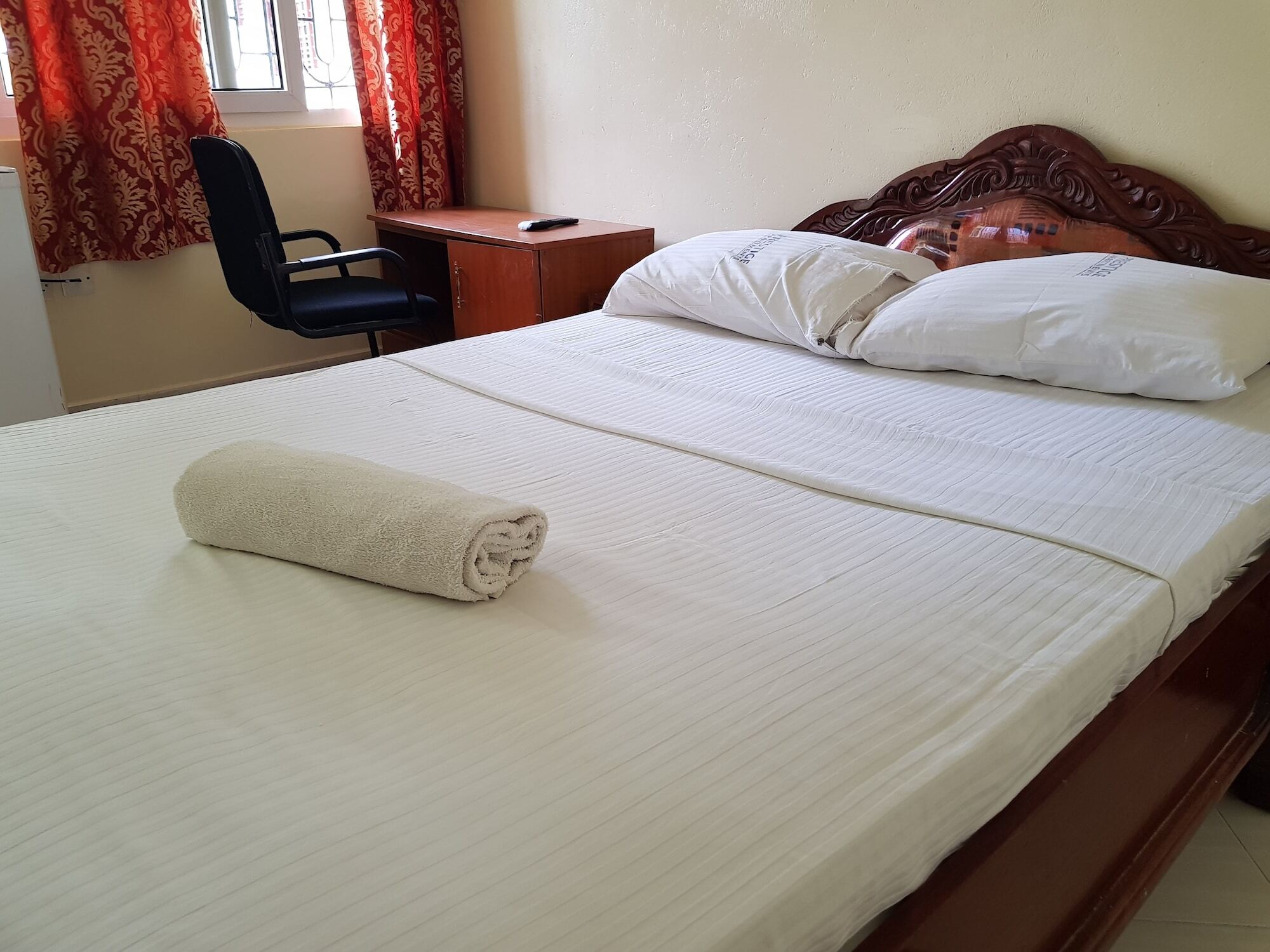Prestige Leisure होटल के अलावा 4*